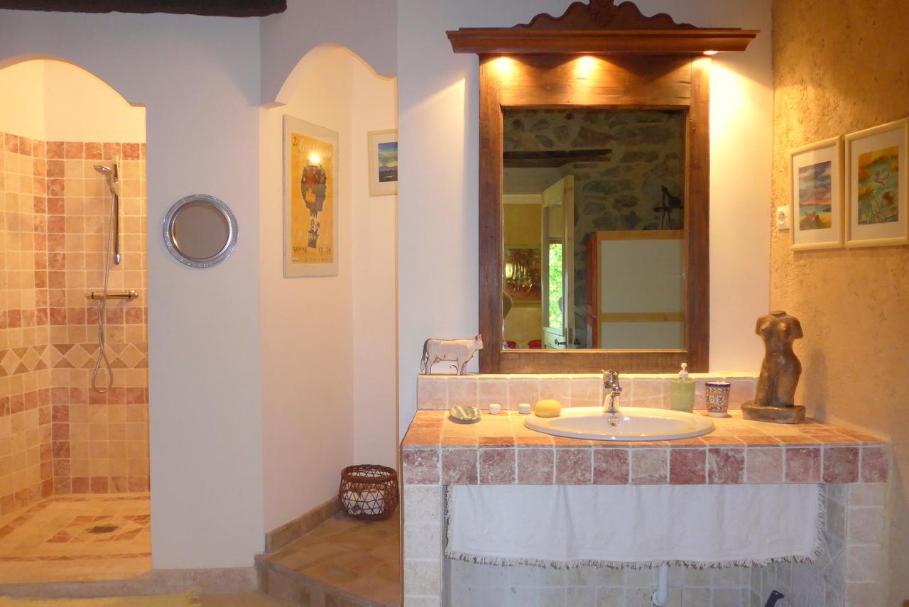 La Colline Bleue Bed & Breakfast Banne Exterior photo